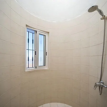 Villa Belvilla By Oyo In With Private Pool *